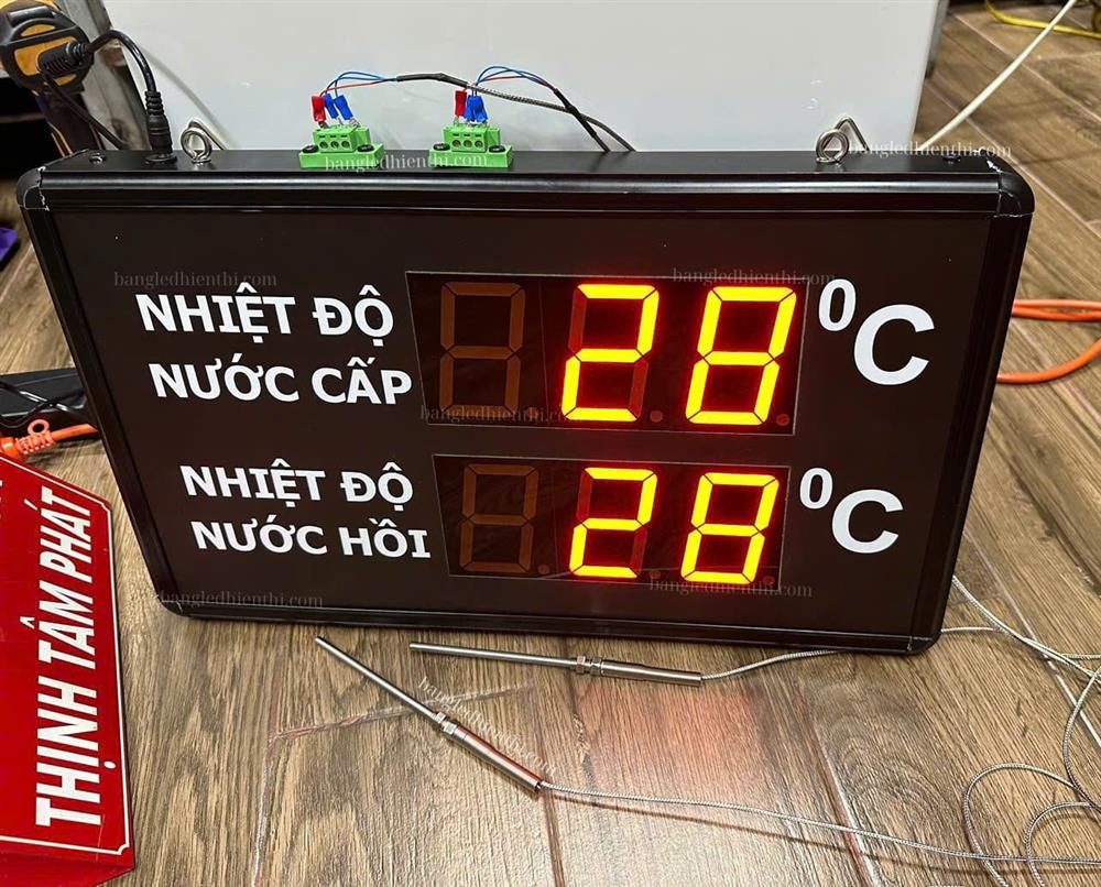 đồng hồ nhiệt độ